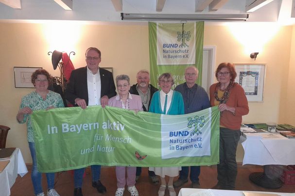 Ehrung langjähriger BN-Mitglieder, Foto Georg Schütz Ehrung 25 und 50 Jahre BN-Mitgliedschaft