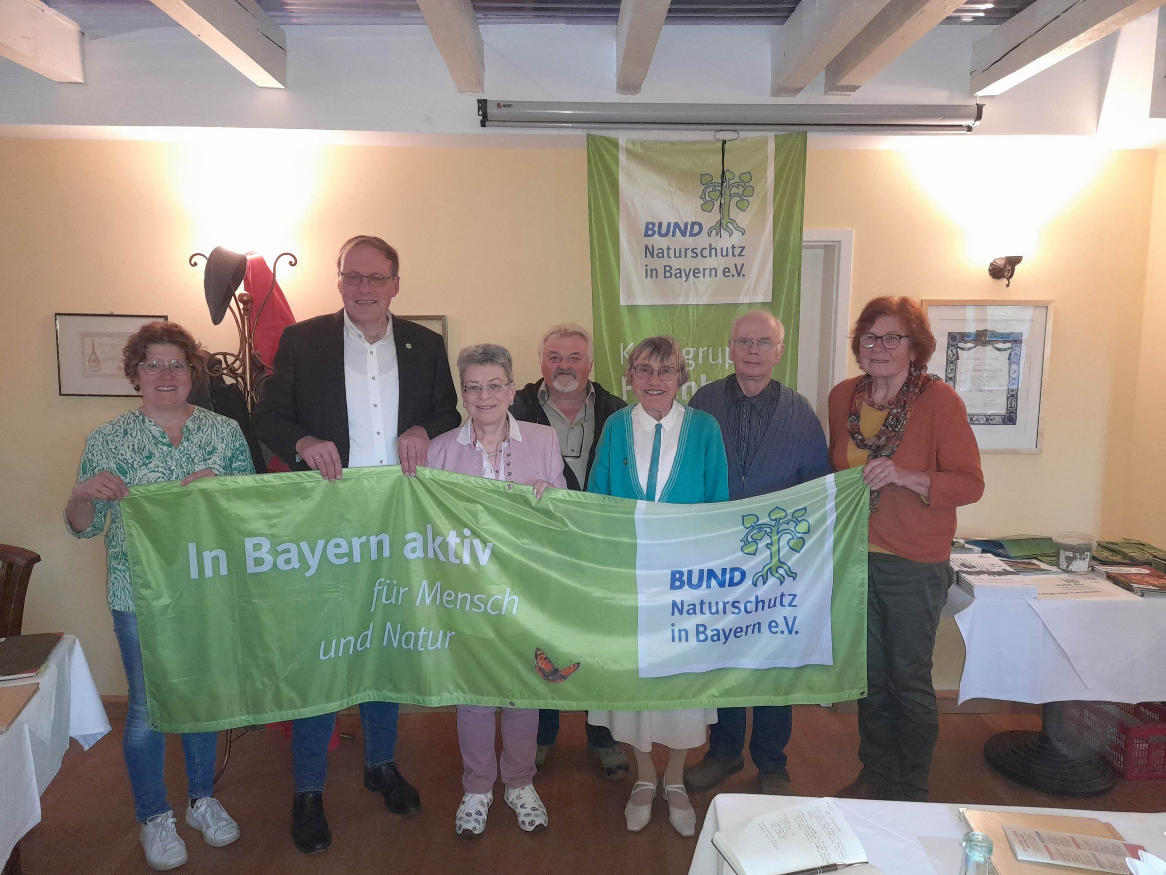Ehrung langjähriger BN-Mitglieder, Foto Georg Schütz Ehrung 25 und 50 Jahre BN-Mitgliedschaft