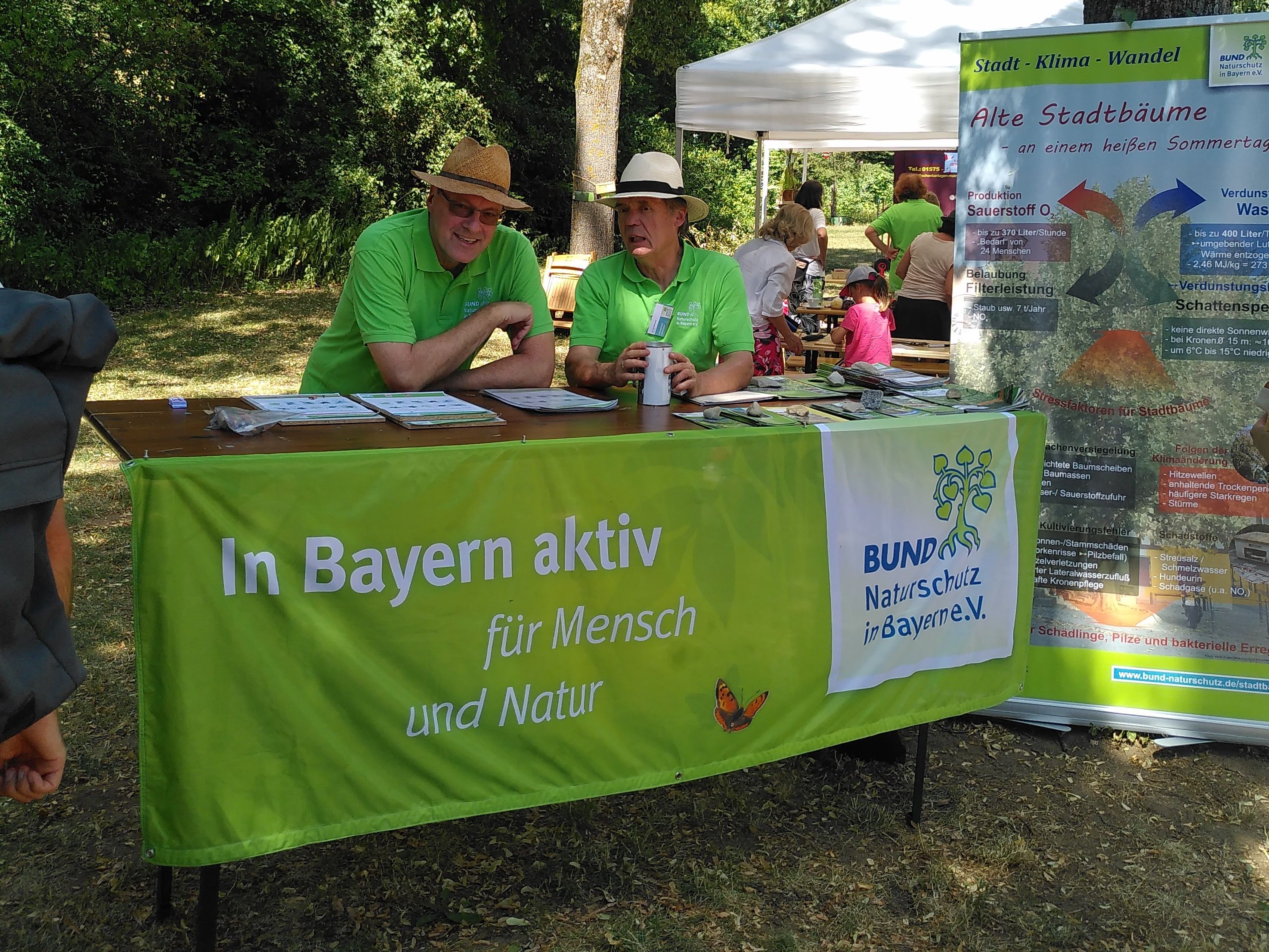 BN-Info-Stand, Büchereifest, Foto B. Kornalik