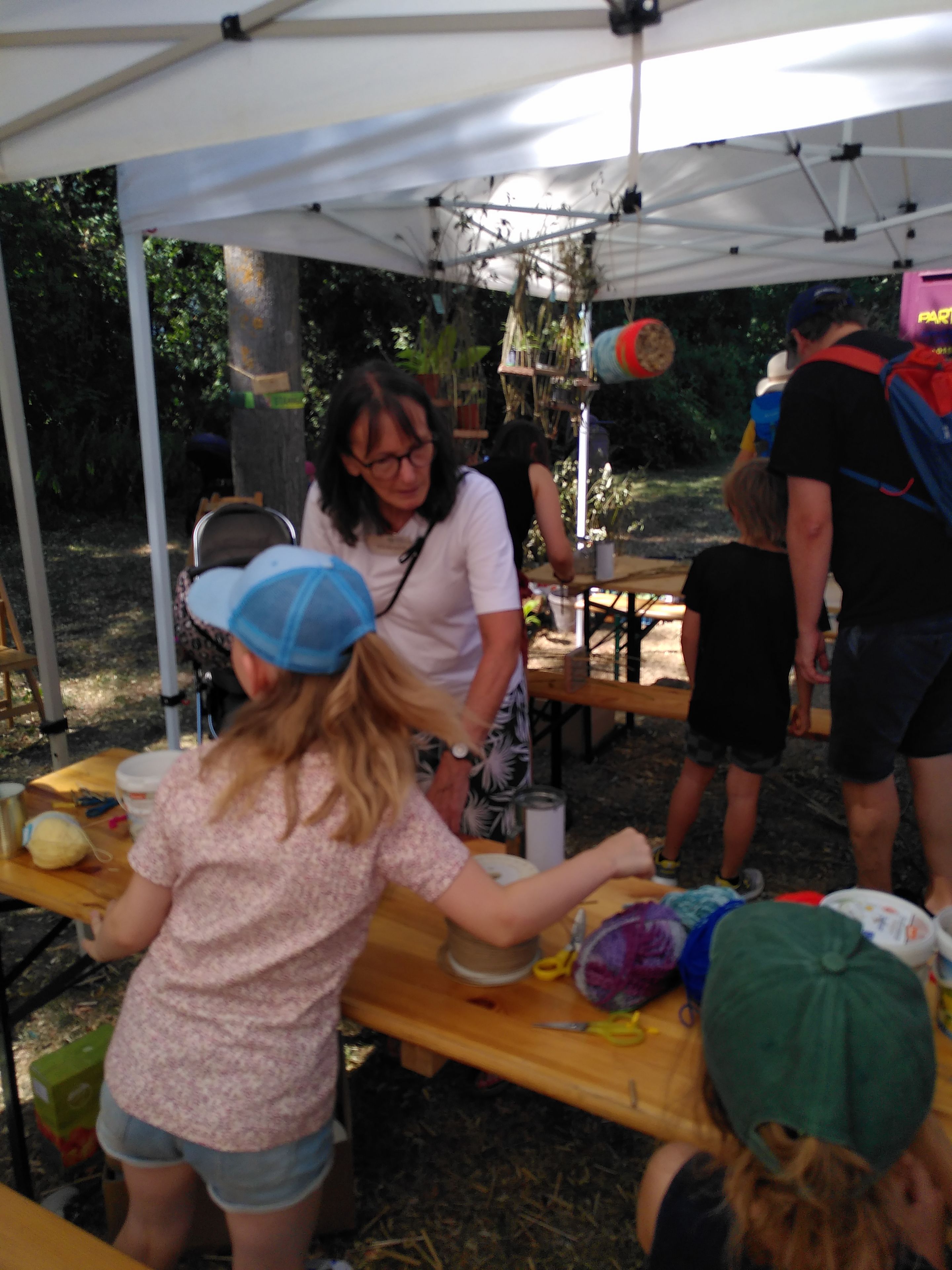 BN-Bastelstand, Büchereifest, Foto B. Kornalik